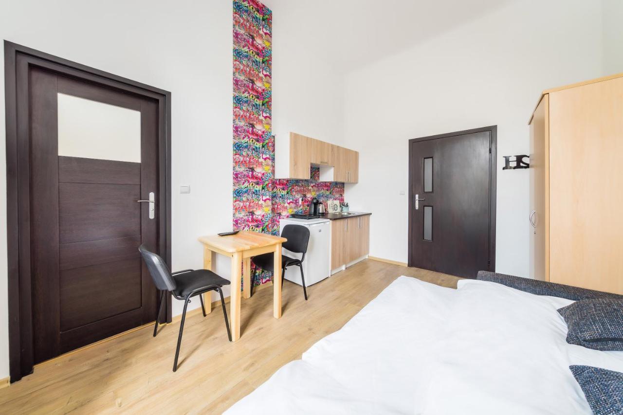 Jm Rooms Lubicz I Cracóvia Exterior foto