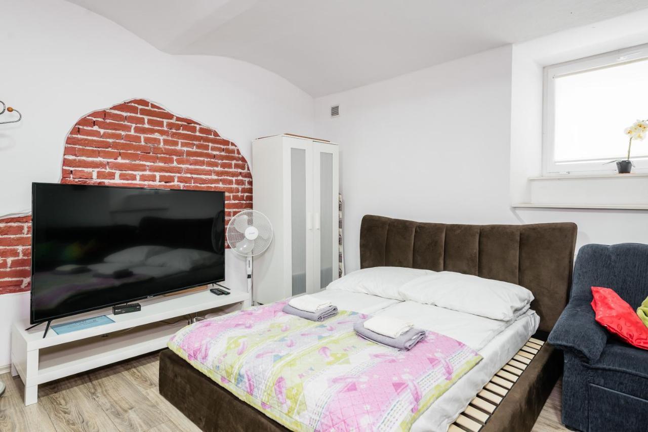Jm Rooms Lubicz I Cracóvia Exterior foto